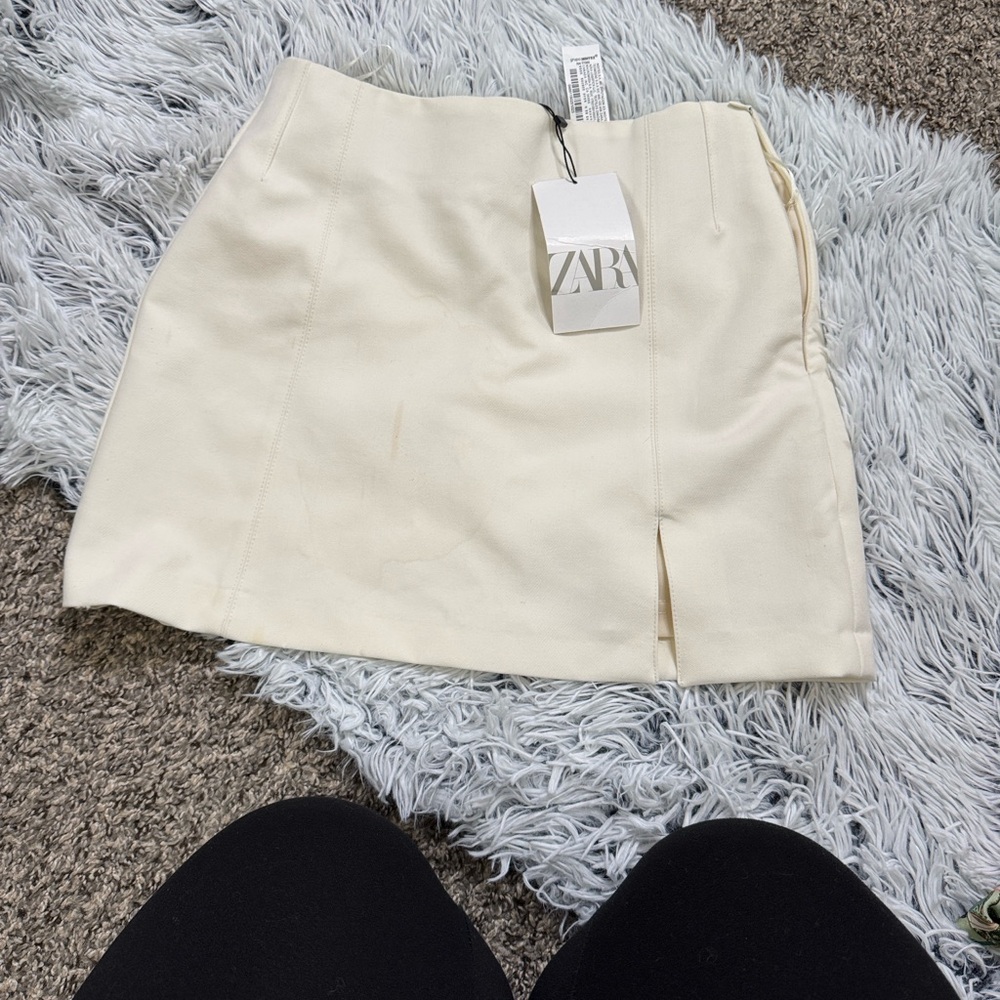 Zara Cream Mini Skirt for Women